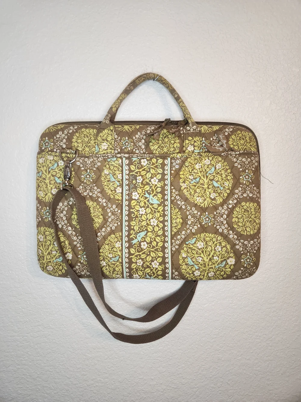 Vera Bradley Hard Shell Tablet Briefcase retired Sittin In A Tree Laptop Bag
